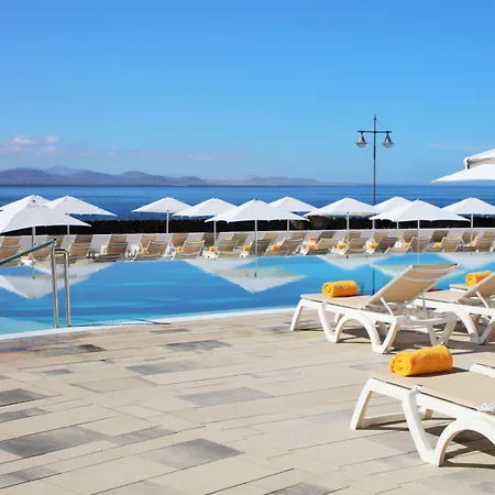 Iberostar Selection Lanzarote Park מלון פלאיה בלנקה